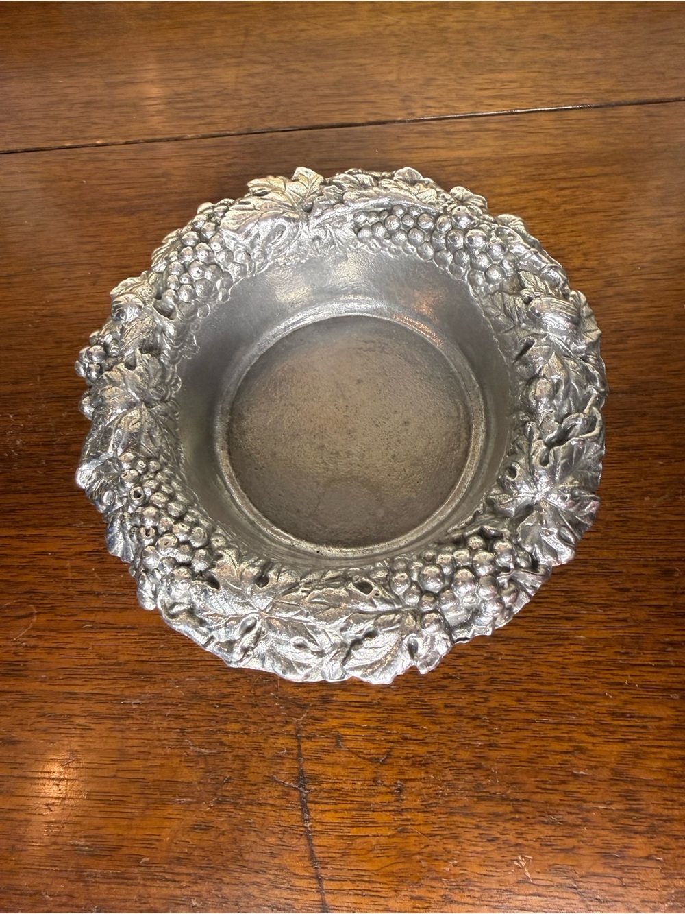 Vintage Arthur Court 1988 Grapevine Wine Bottle Coaster / Nut Bowl / Candy Dish